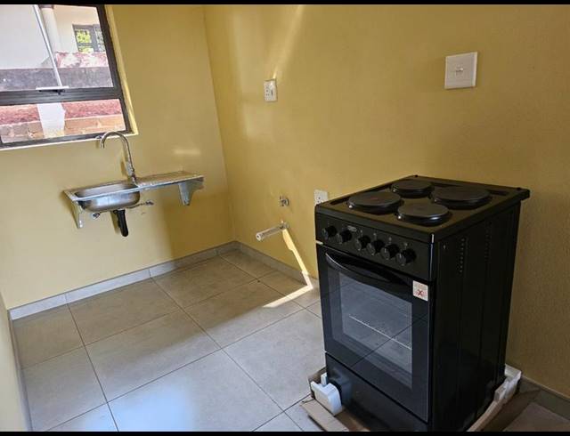 1 BEDROOM PROPERTY TO RENT IN MAUNGANI